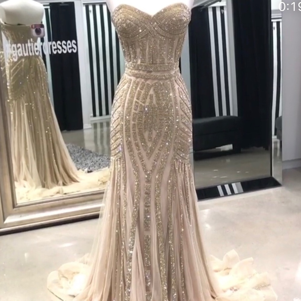 Gown/Dress!